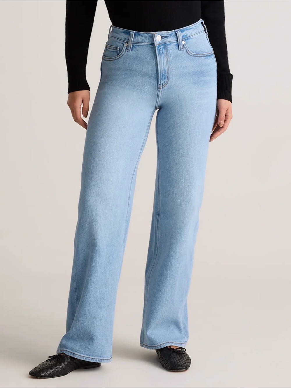 Bella Stretch Relaxed Straight Jeans-30/Cool Blue/24